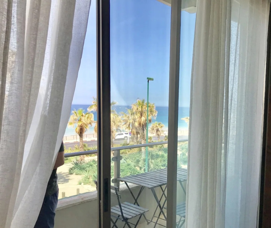 Panoramic Ocean View 1 min From the Sea