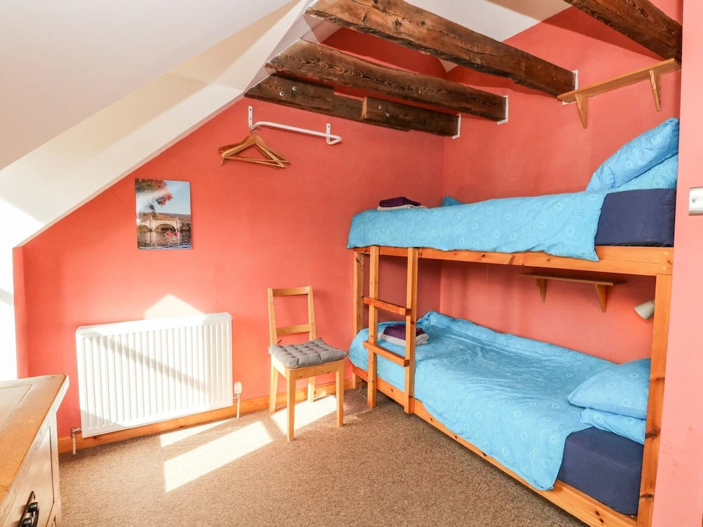 Bugaboo Cottage