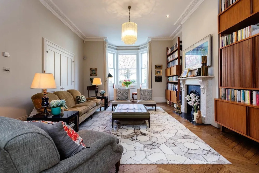 Veeve - Grand Notting Hill