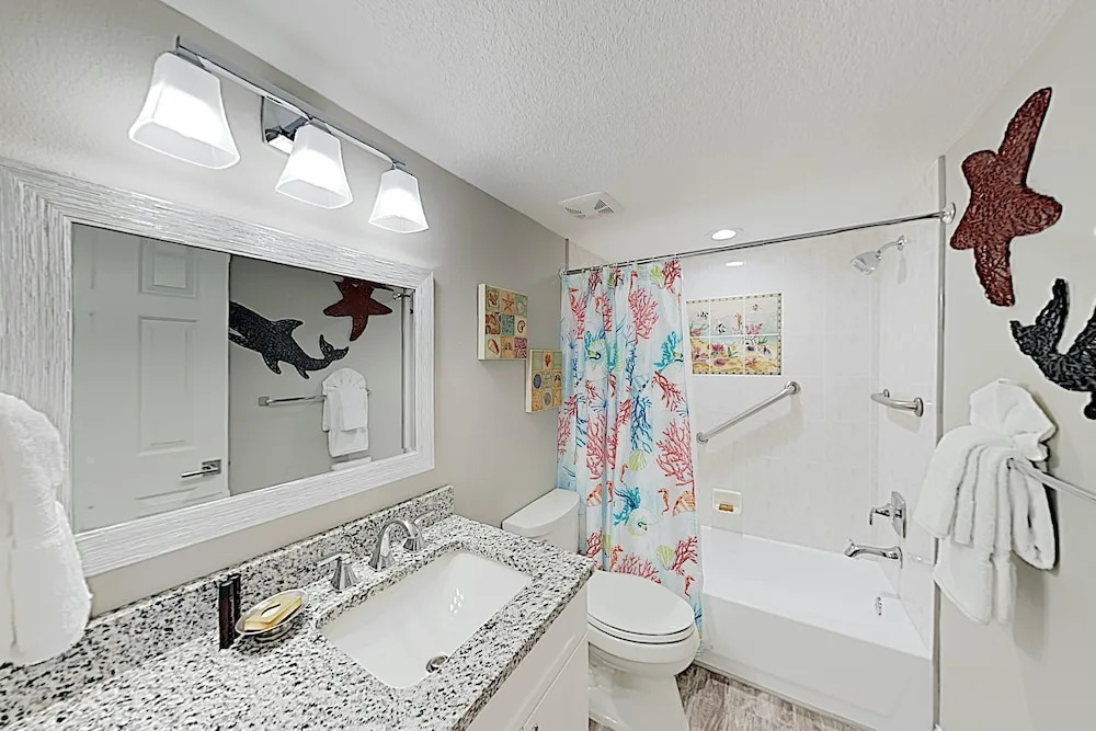 1802 Gulf Blvd Condo Unit 10 3 Bedrooms 2 Bathrooms Condo