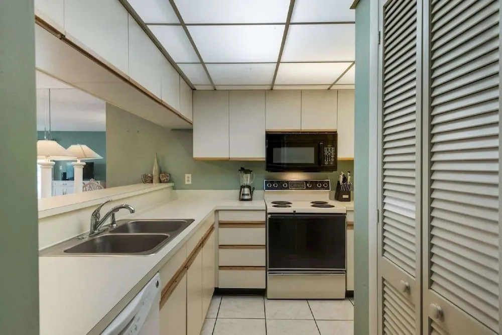 Edgewater Golf Villa 2106