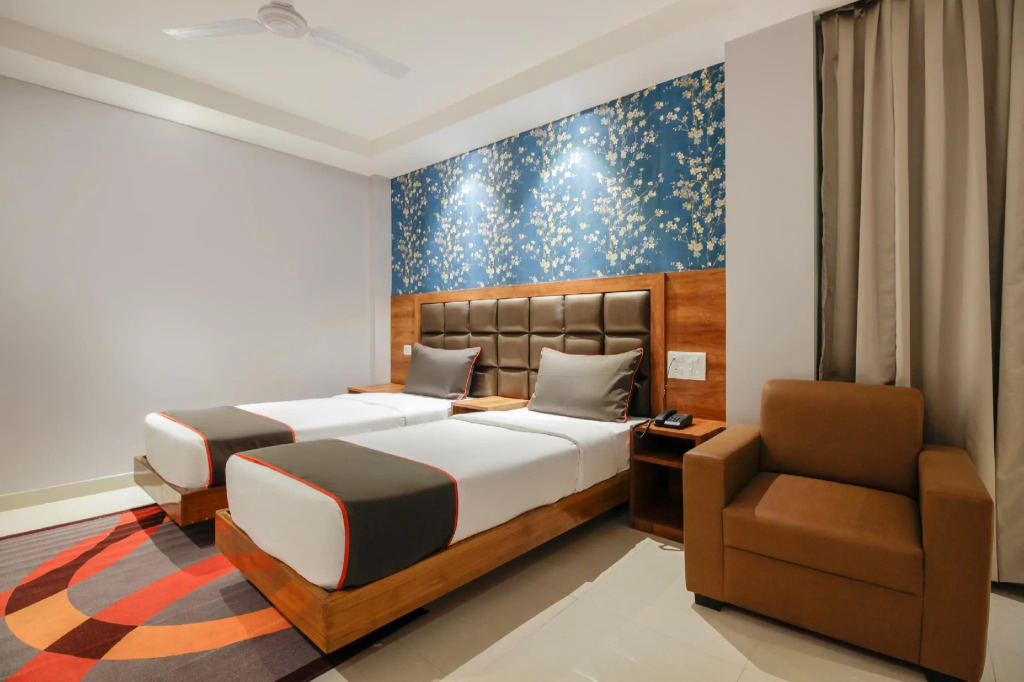 OYO Flagship 75122 Raydission Inn