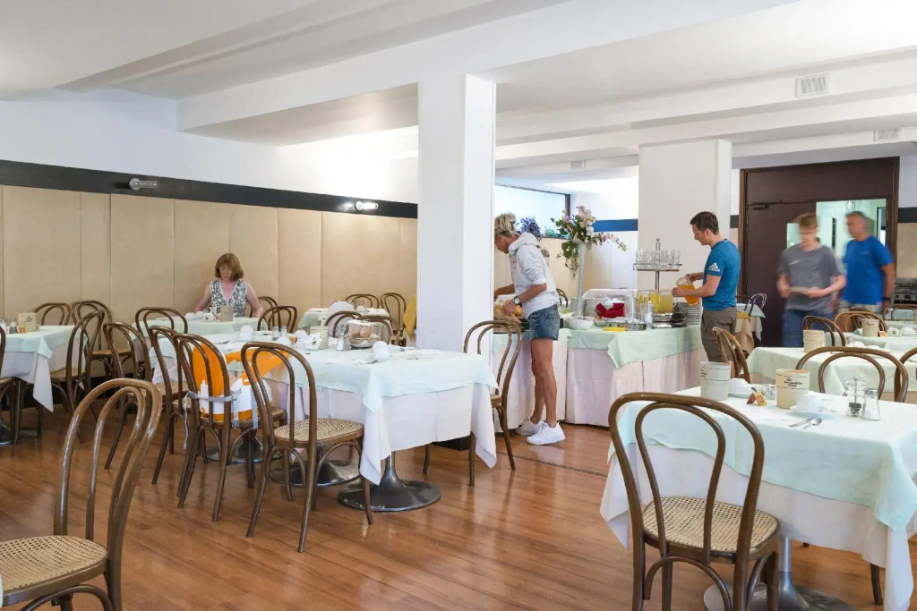 Hotel Bristol
