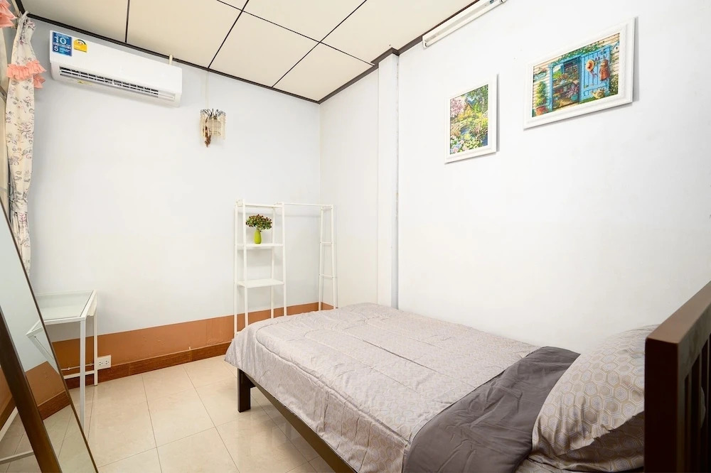 Lotus House Phuket