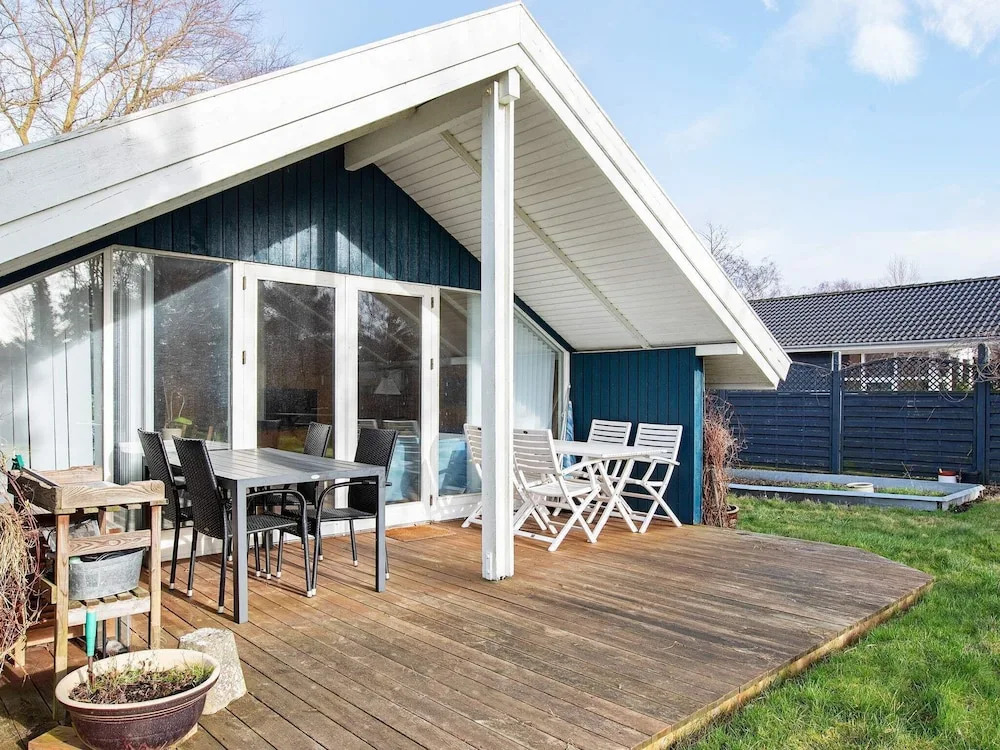6 Person Holiday Home in Store Fuglede