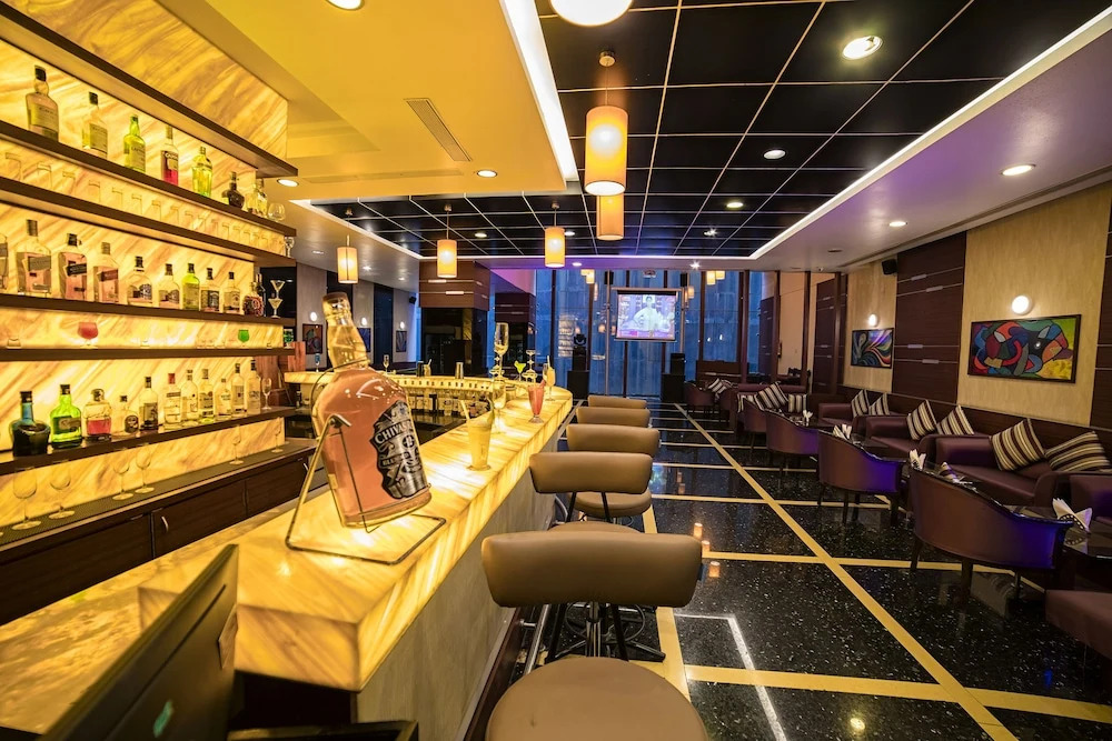 FabHotel Purple Orchid