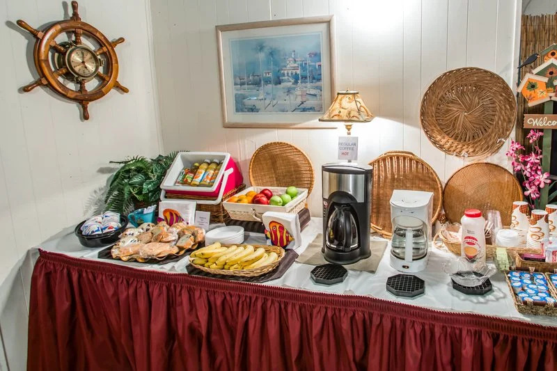 Rodeway Inn & Suites