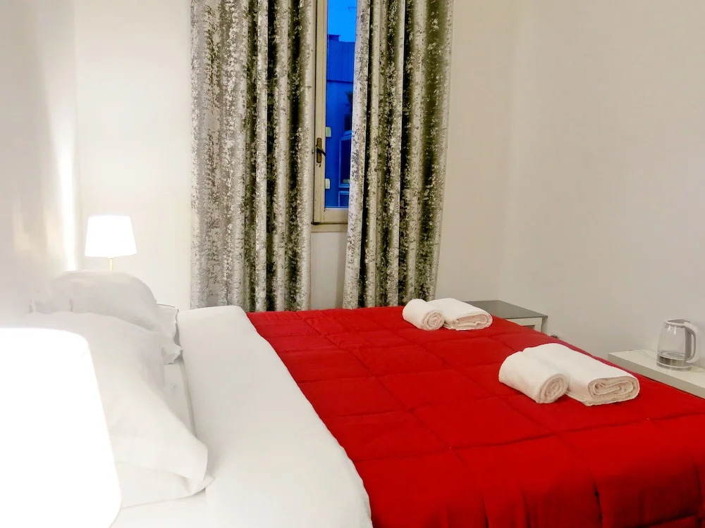 NIK Rooms