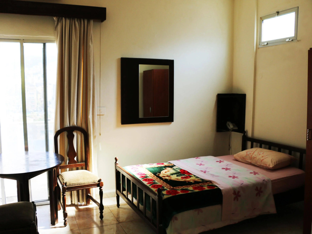 Bil Residence
