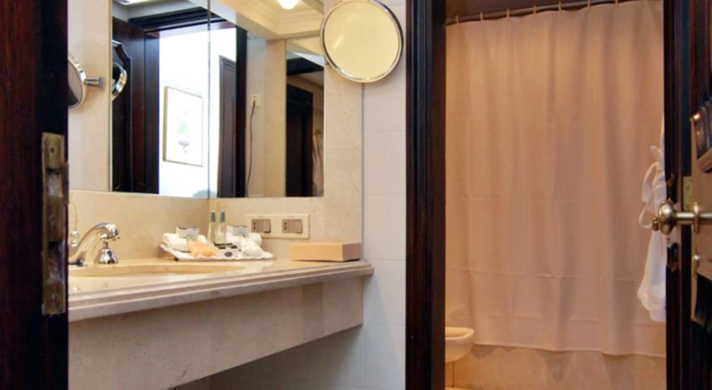 Radisson Montevideo Victoria Plaza Hotel