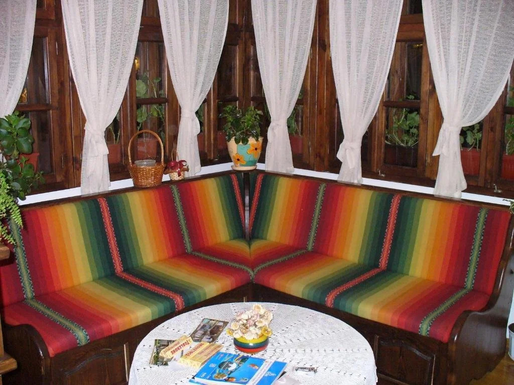 Guest Rooms Cheshmata