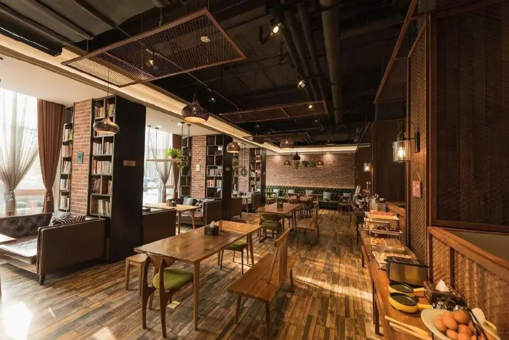 James Joyce Coffetel (Beijing Bird Nest National Convention Center)
