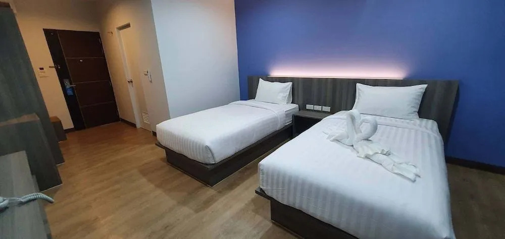 Tripper Hotel