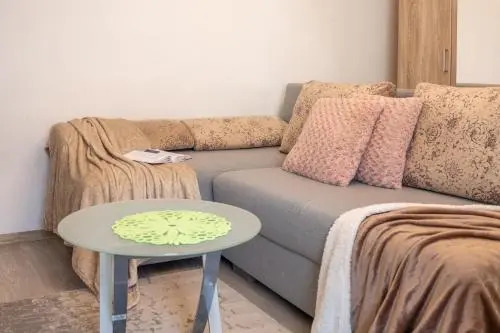 Airport Apartment