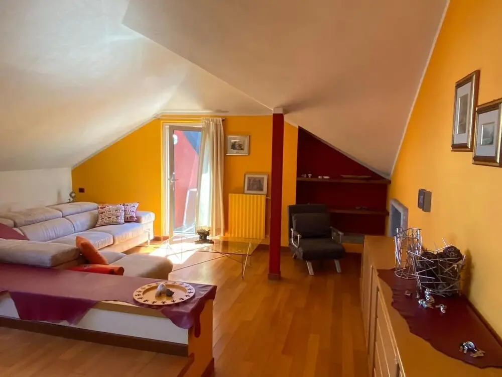 Maia in Baveno With 2 Bedrooms and 1 Bathrooms