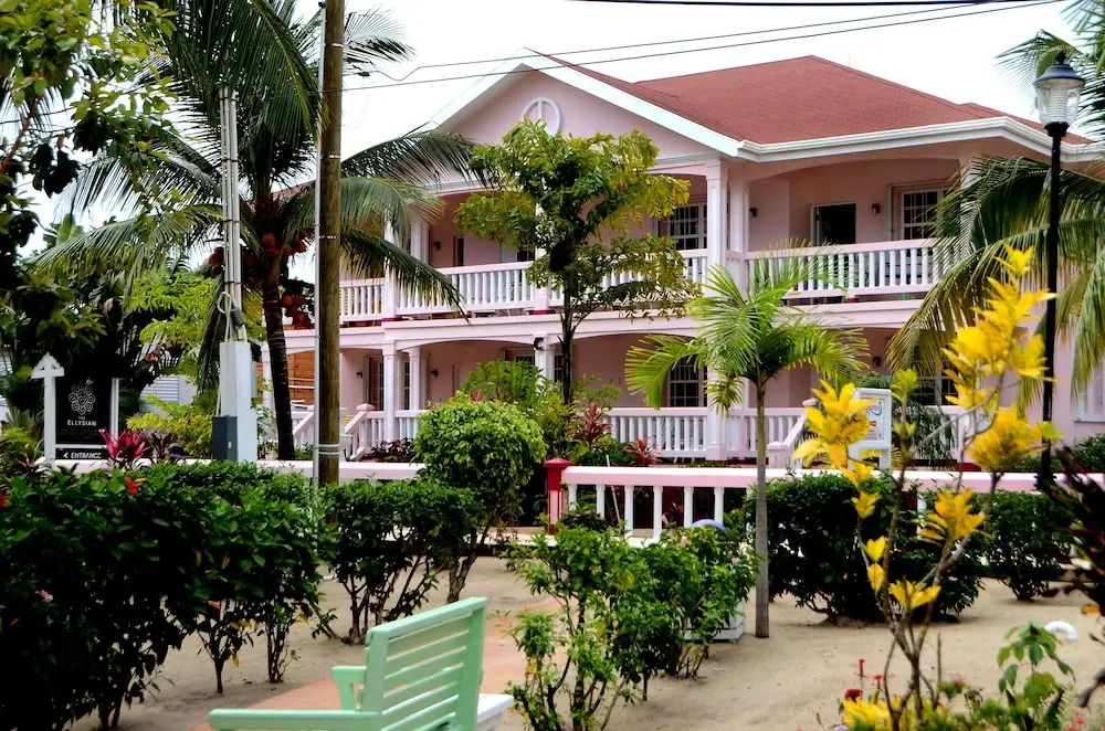 Miramar Suites