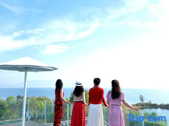 Wendao Panxiyuan Lake View Inn