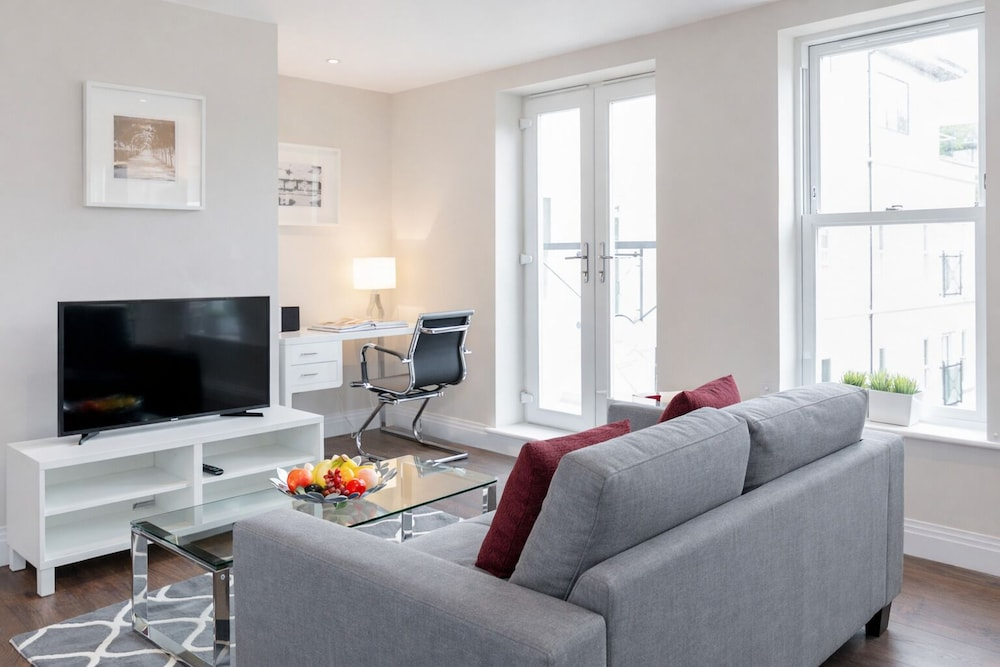Roomspace Serviced Apartments - Trinity House