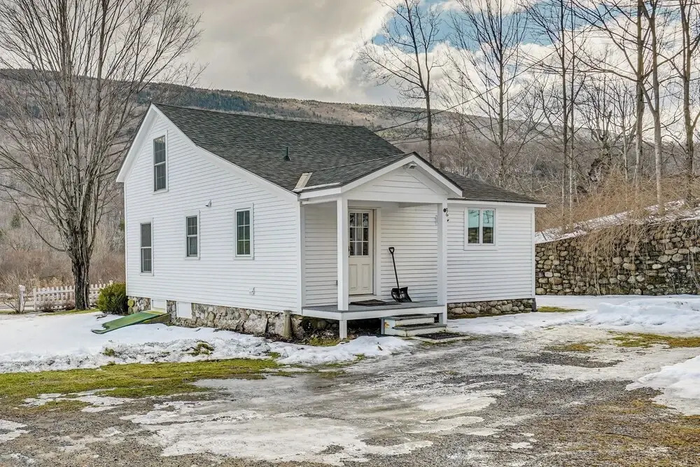 12 Mi to Bromley Mtn Ski Resort: Quiet Hideaway