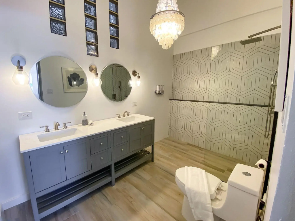 N1 Condos