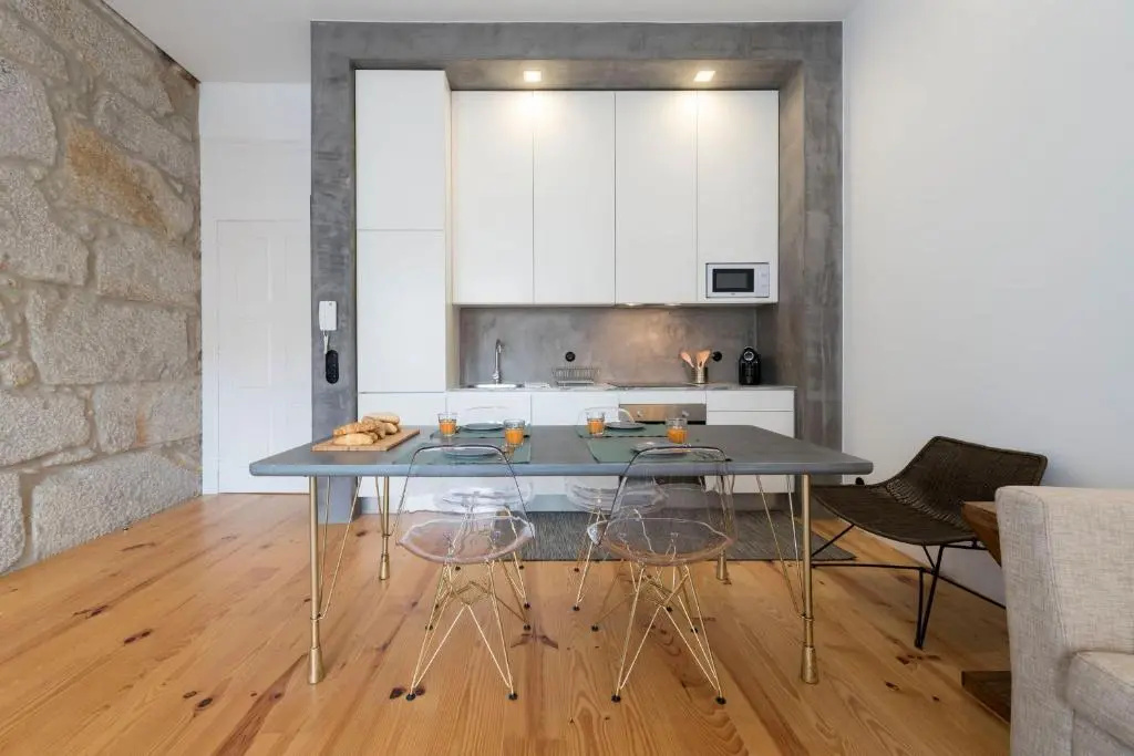Lovelystay - Dirk Apartment Almada 3º T