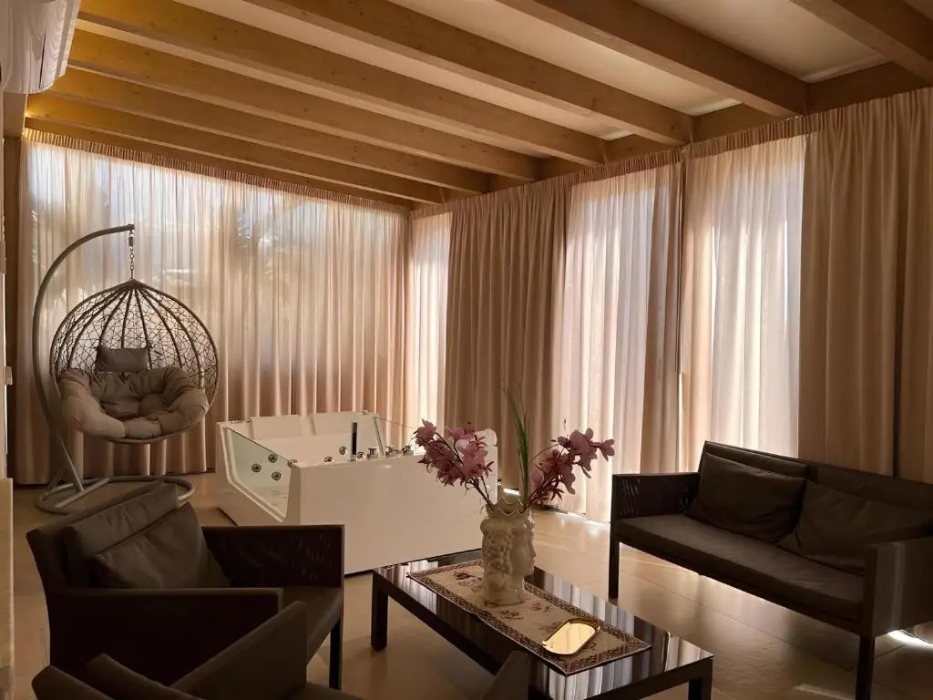 Giafra Luxury Rooms