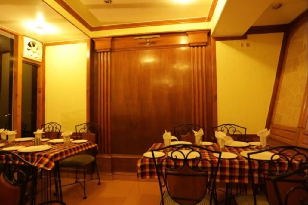 Hotel Sangeet