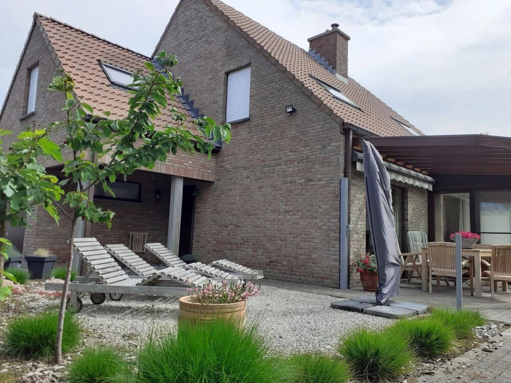 Villa Villa Kievit with sauna and parking by Interhome