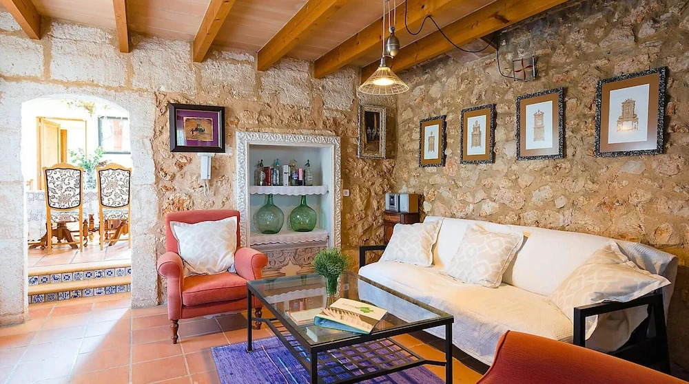 Villa With 3 Bedrooms in Manacor, With Wonderful Mountain View, Private Pool, Enclosed Garden - 20 km From the Beach