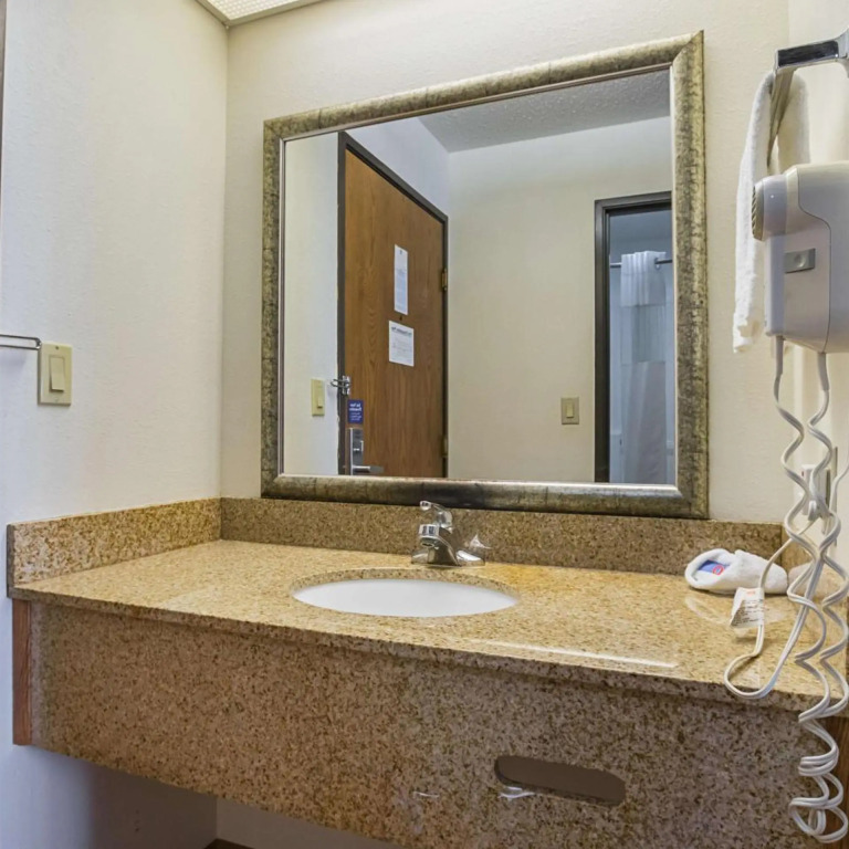 Motel 6-Waterloo, IA - Crossroads Mall - Cedar Falls