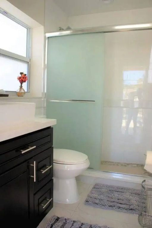Beautiful Villa, Family Friendly, Access to Dock