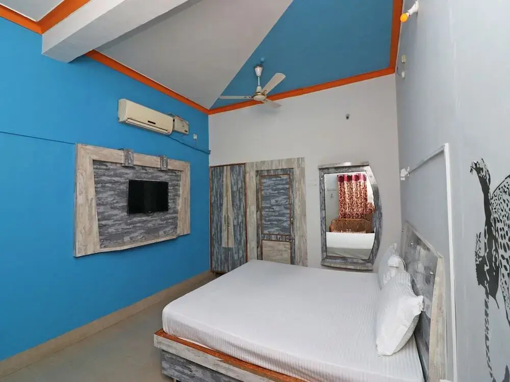 Hotel Kavin's Inn by OYO Rooms
