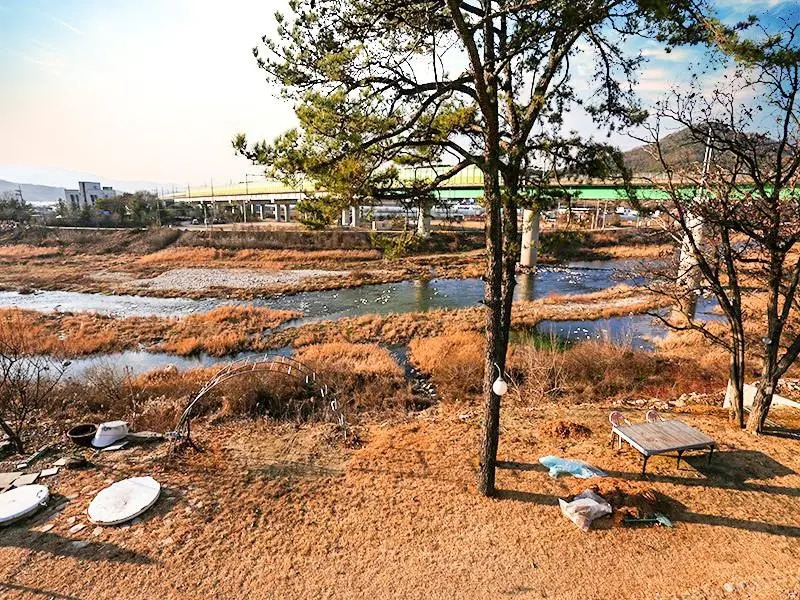 Yangpyeong San and Gang Pension