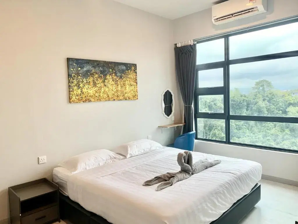 Homesuite Home at Jesselton Quay