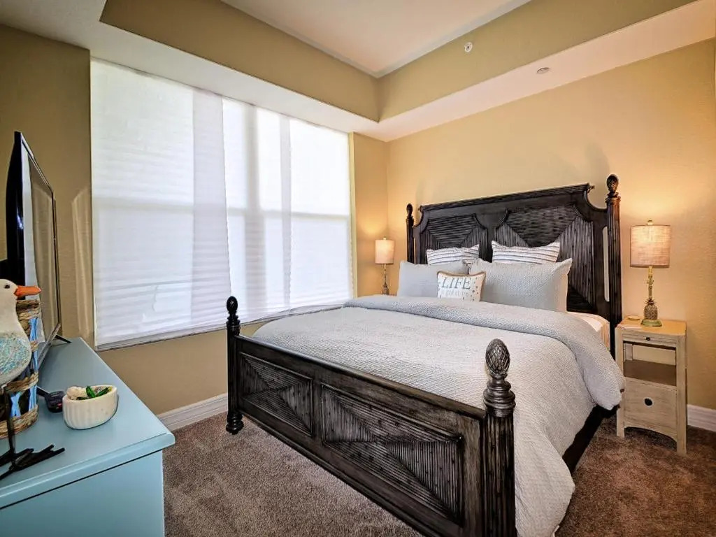 Sandpiper's Cove 303 Waterfront 3 Bedroom 2 Bathroom - Sandpiper's Cove 23146