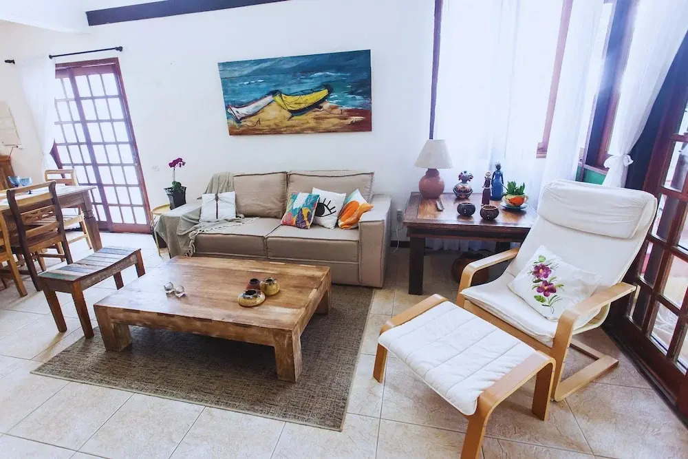 Bz10 - Casa em Condomínio Clube a Passos da praia
