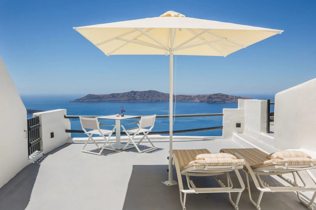 Sun Rocks Boutique Hotel