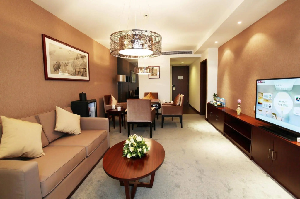 Yigoo Business Hotel