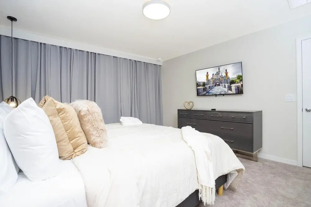 7316 Luxury Home near Disney