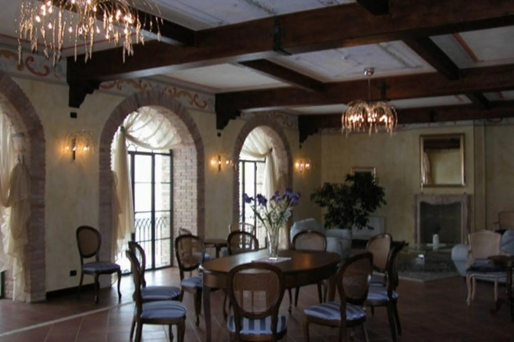 Mansion in Nizza Monferrato With Pool & Views