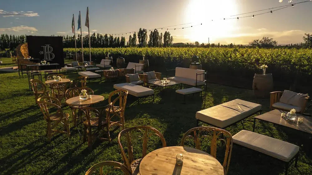 Bodega Iaccarini Wine Lodge by BT Homes