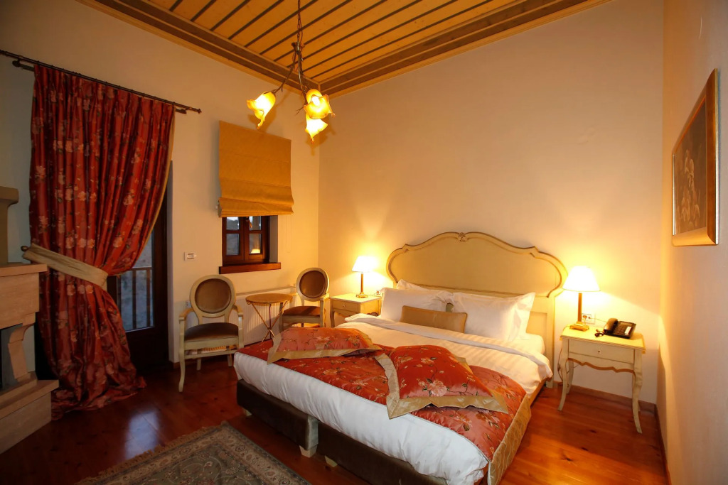 Hotel Athina