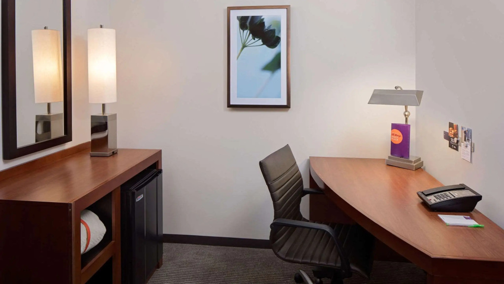 Hyatt Place Pittsburgh North Shore