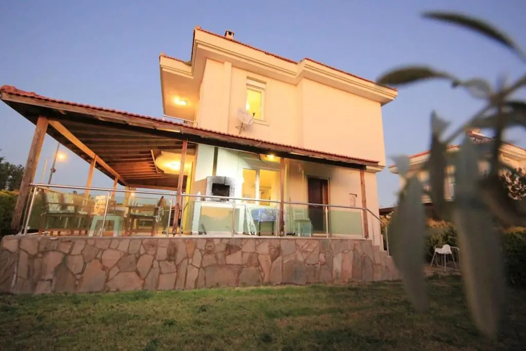Poseidon Marine Villa