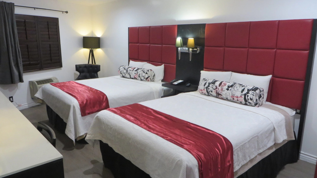 Legend Hotel Hollywood
