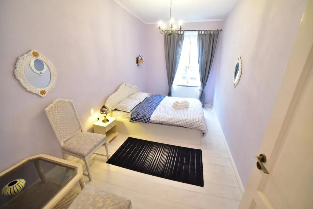 Anna's Guest House