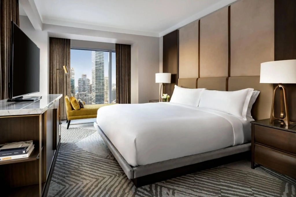 The Ritz-Carlton, Toronto