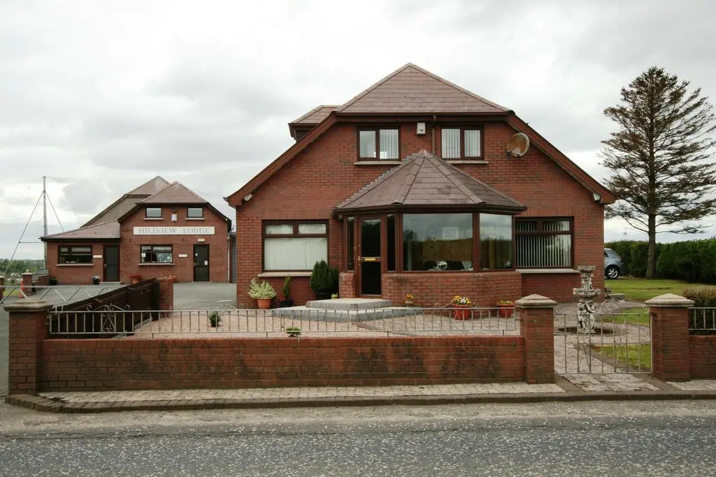 Hillview Lodge