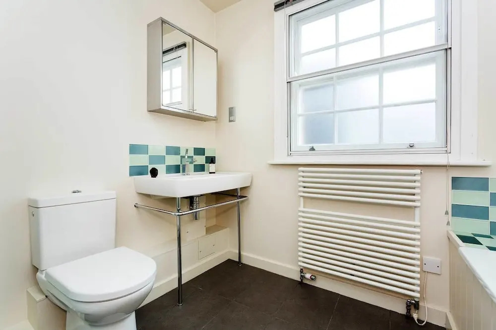 Veeve - Notting Hill Gate