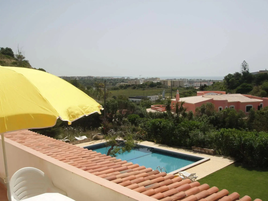 Falfeira Apartments